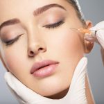 چه زمانی به ترمیم بوتاکس نیاز داریم و آیا شامل هزینه میشود؟